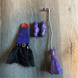 Monster High Doll Casta Fierce Broom  Microphone Dress Shoes